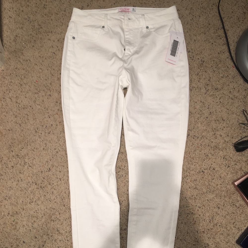 White Jeans BRAND NEW